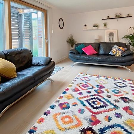 Cambridge Stays - Apartment At Addenbrooke Hospital And Bio Campus - Free Private Parking Exterior foto